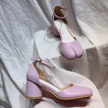 Фиолетовые женские туфли-таби с раздельным носком, женские туфли-лодочки на высоком массивном каблуке, Дизайнерские летние босоножки с запахом на щиколотке, Новинка 2023 года, Mary Janes, Большой Размер
